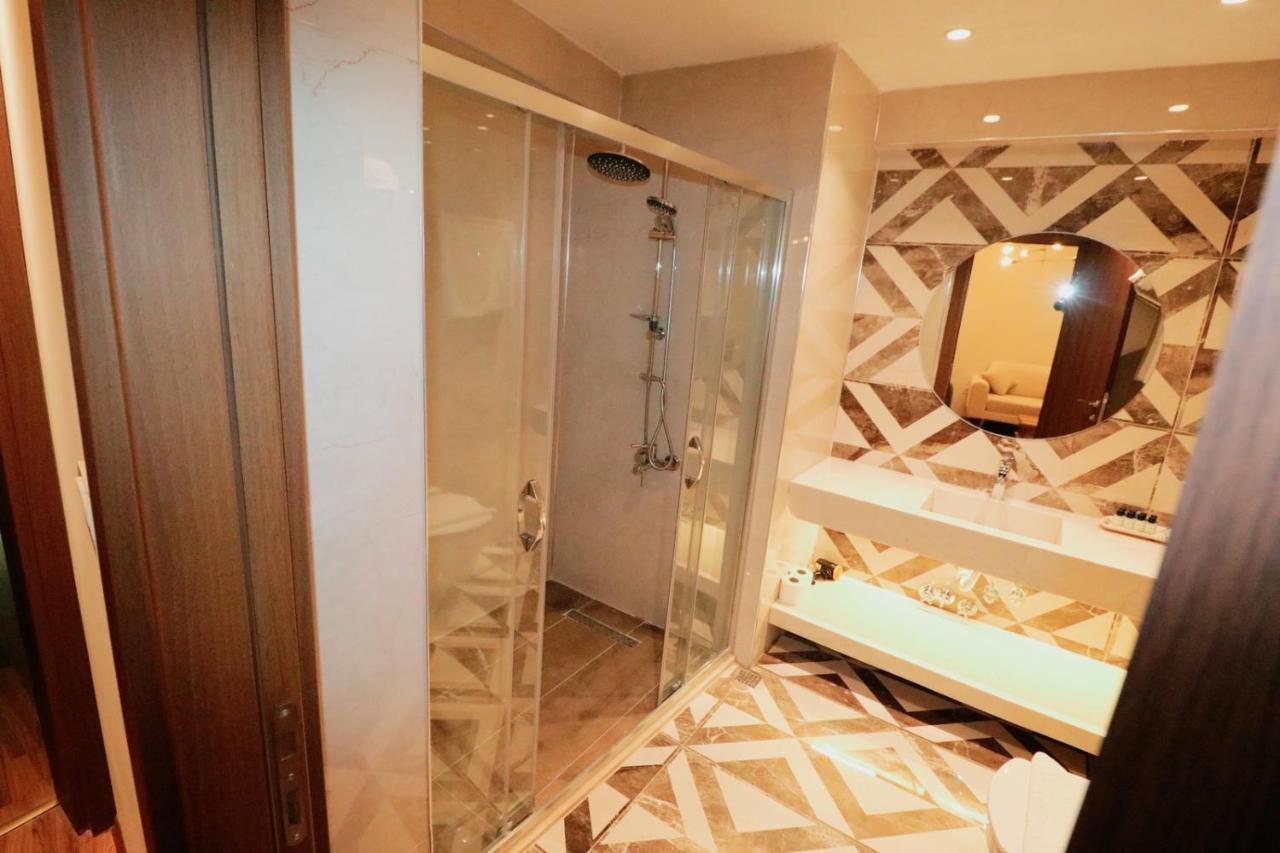 ヤロヴァ Grand Luxuryアパートホテル エクステリア 写真